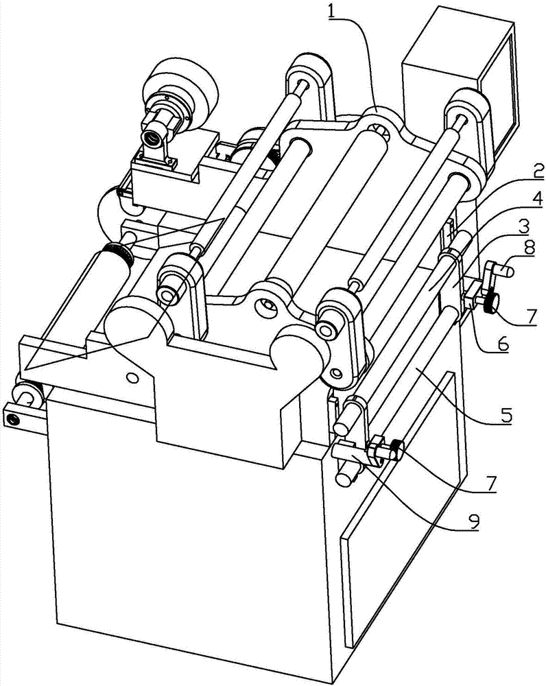 午夜免费福利的上下刀具咬合调整机构的制作方法